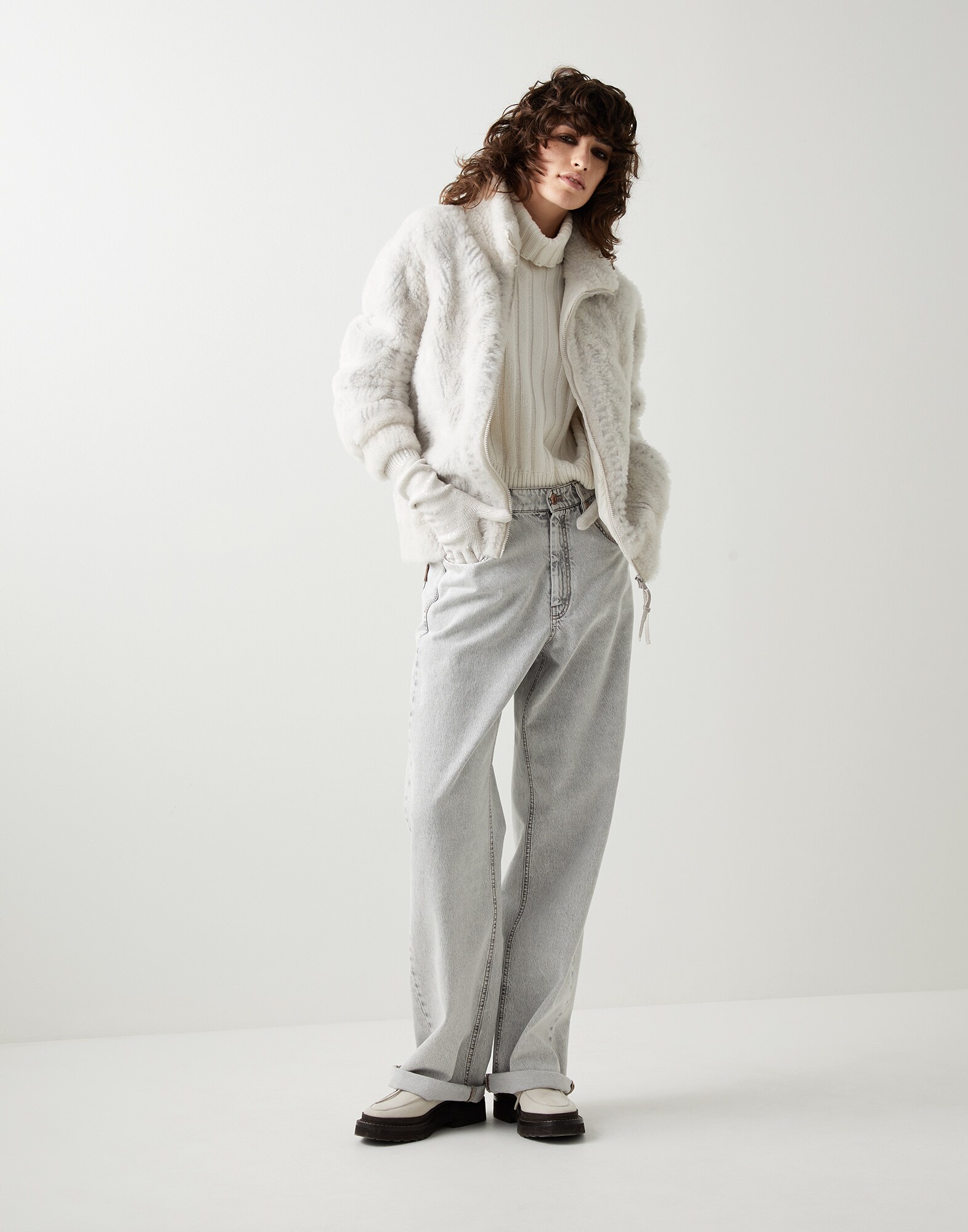 Cuello Alto - Vista look completo