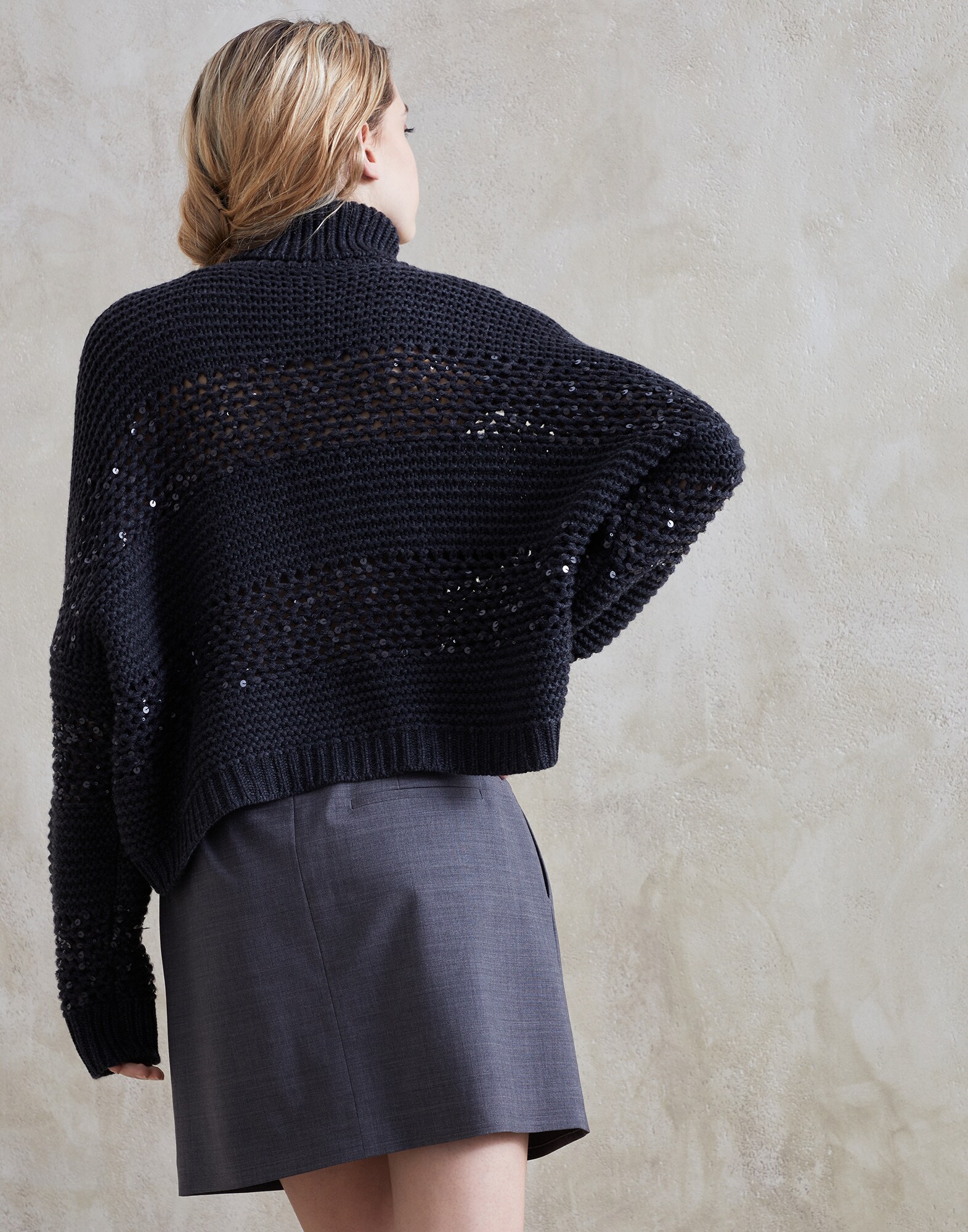Turtleneck - Back view