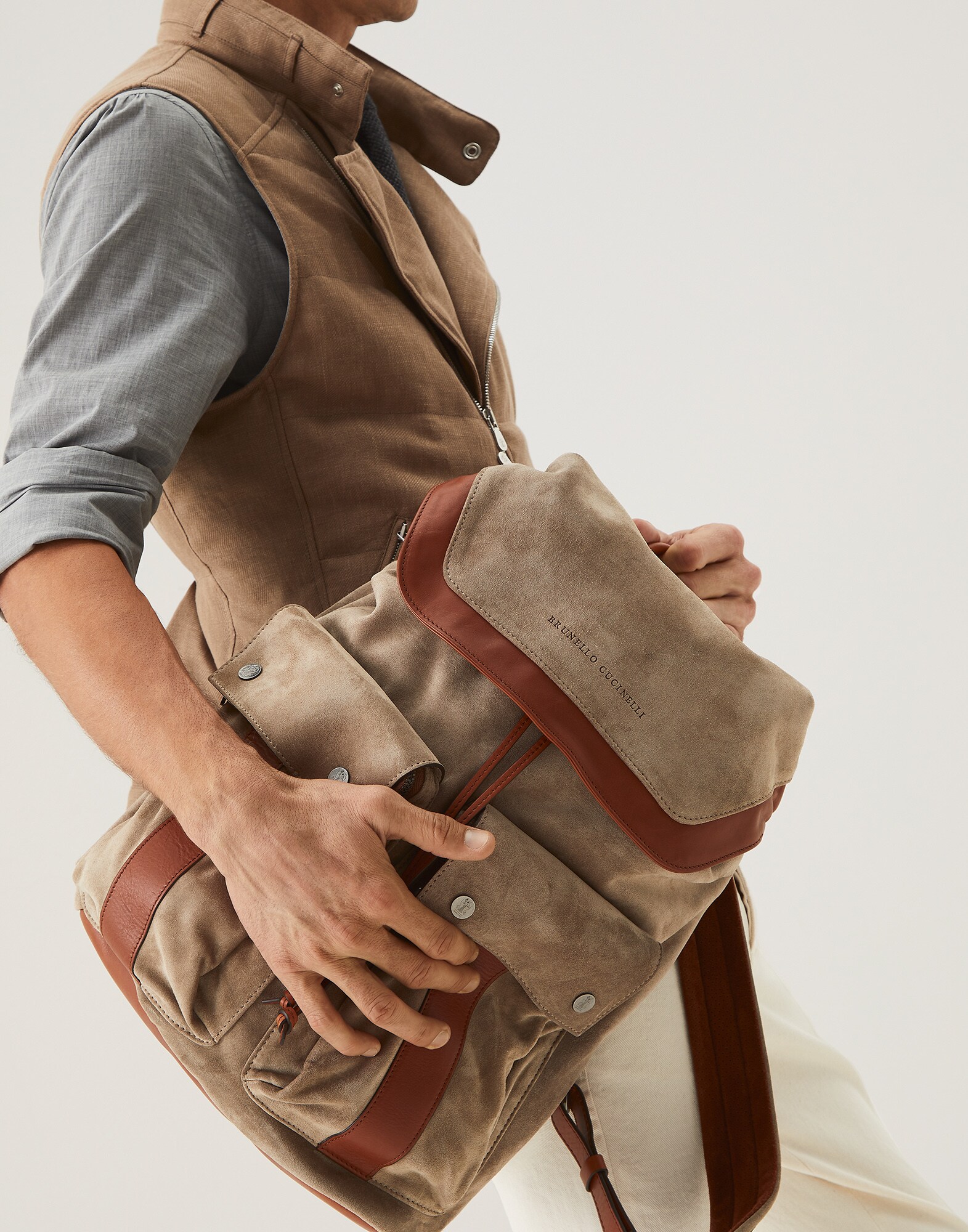 Backpack - Editorial