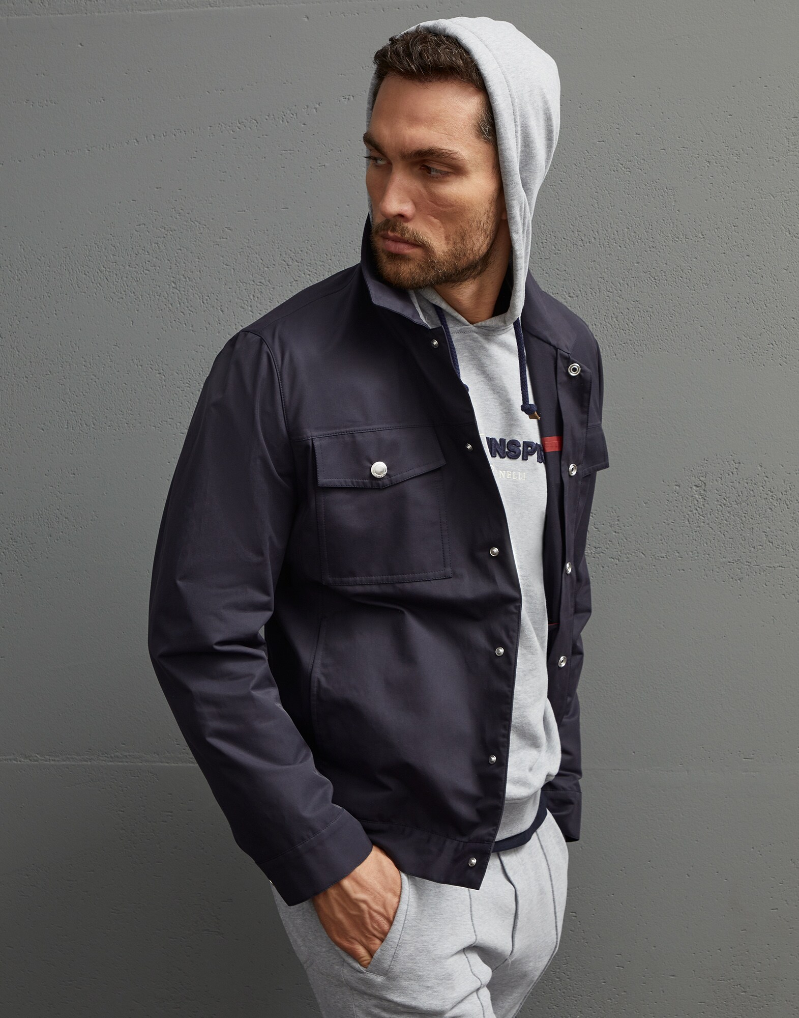 Outerwear - Vista editorial