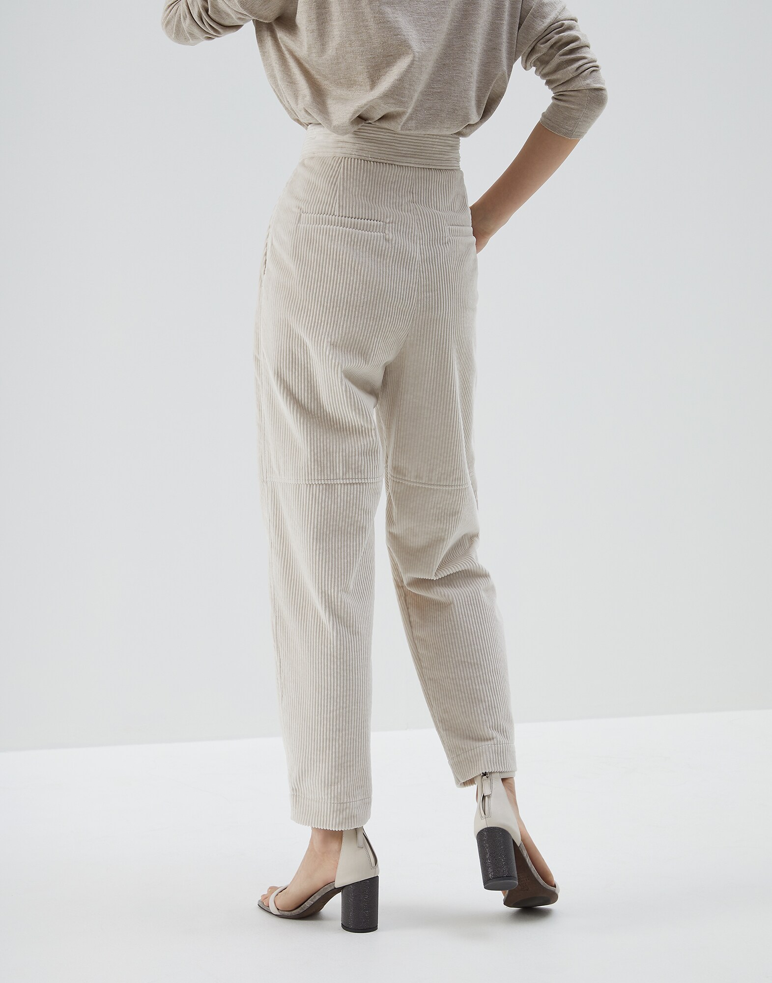 Pantalones - Back