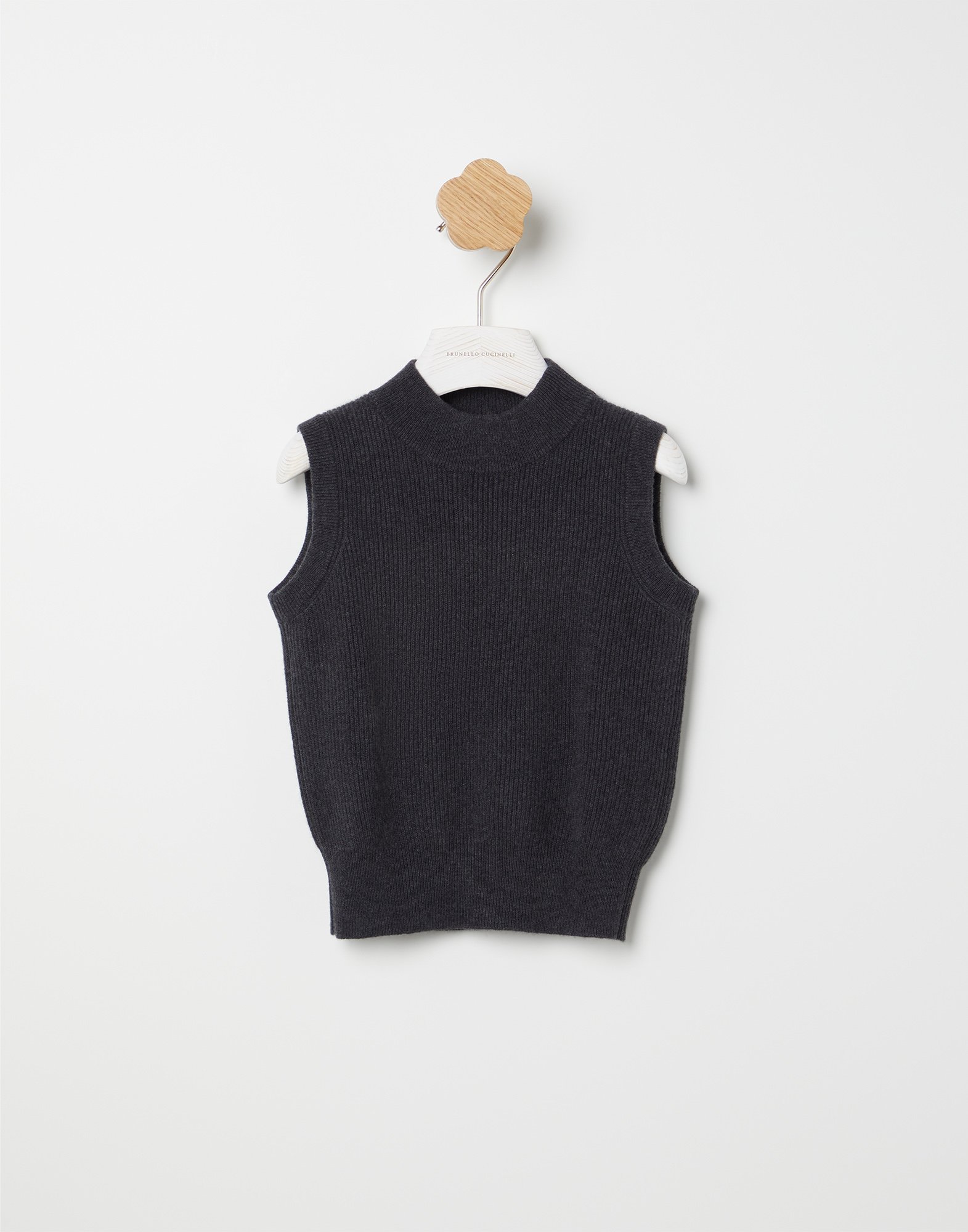 Cashmere knit vest