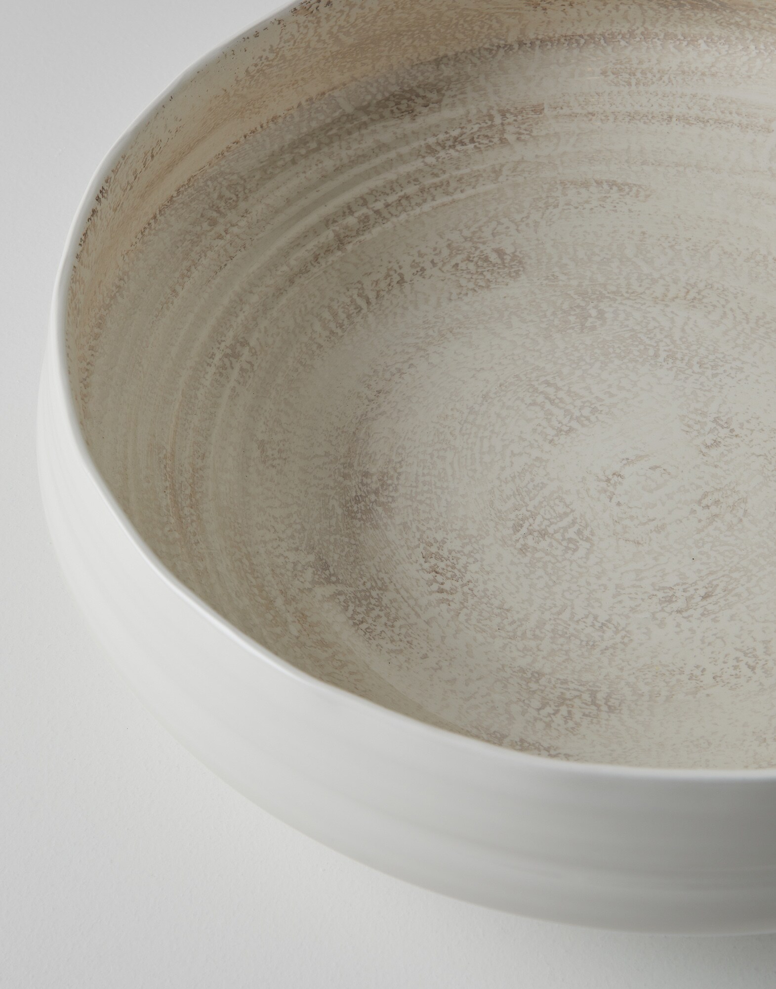 Dinnerware - Detail view