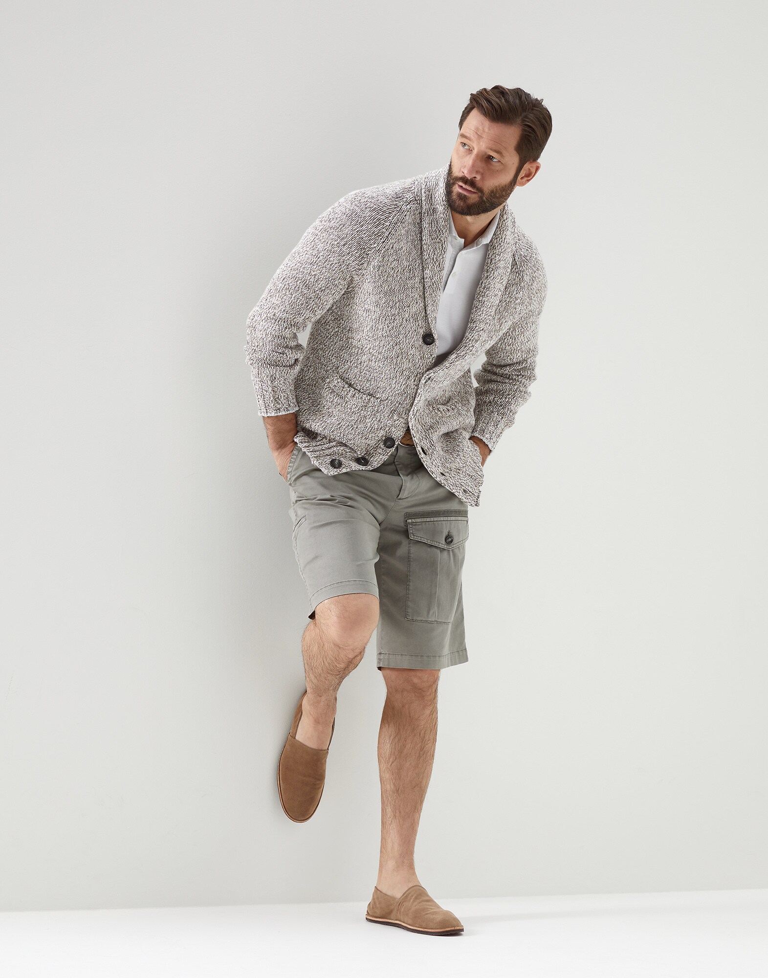 Bermuda Shorts - Full look