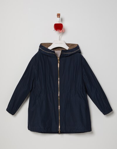 Outerwear - Vista frontal