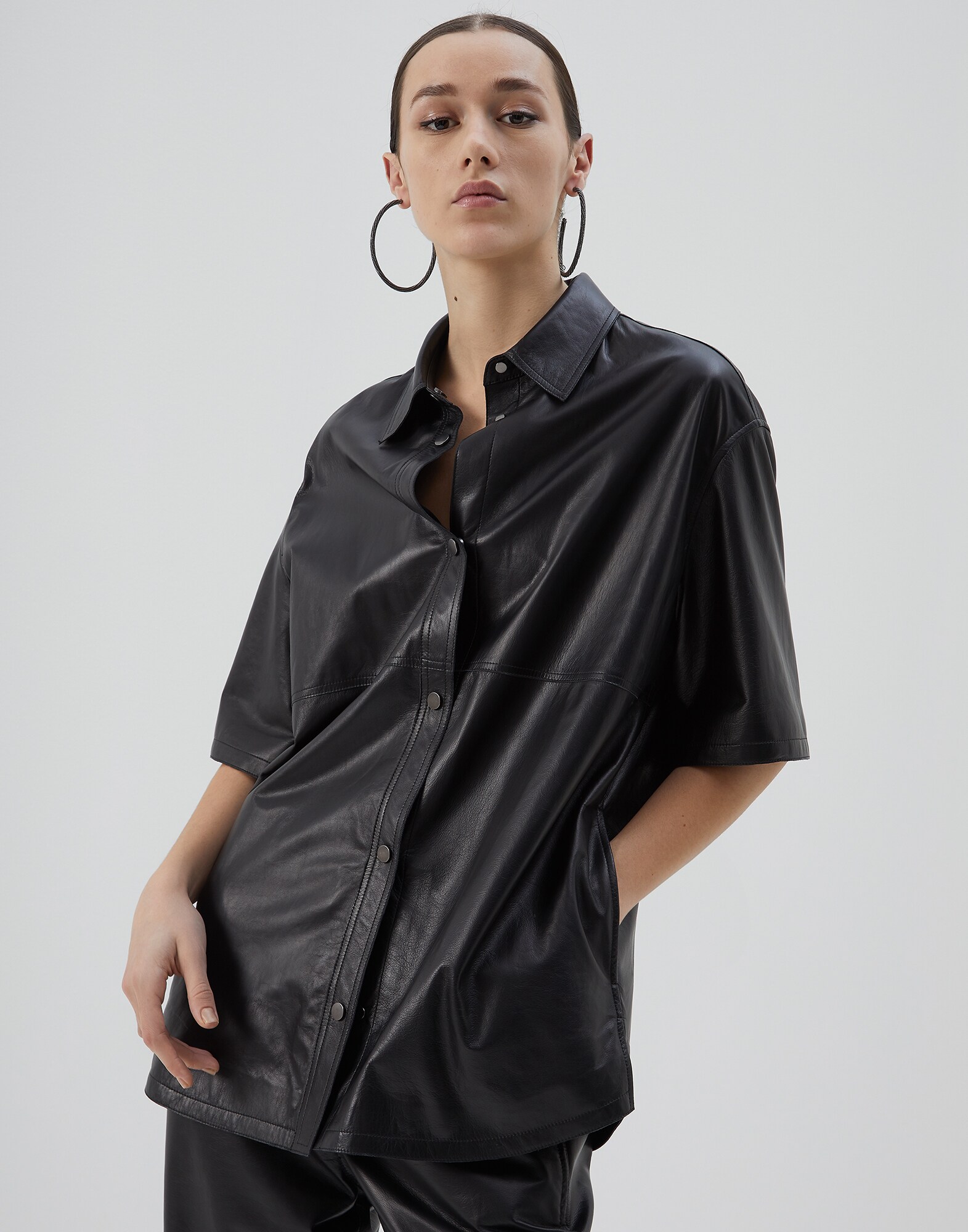 Piel Negro Mujer 1 - Brunello Cucinelli