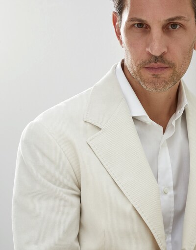 Single Breasted Blazer - Detail view