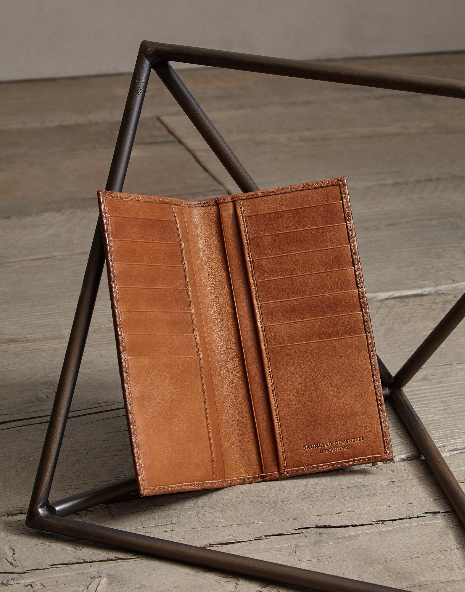 Card Holder - Look