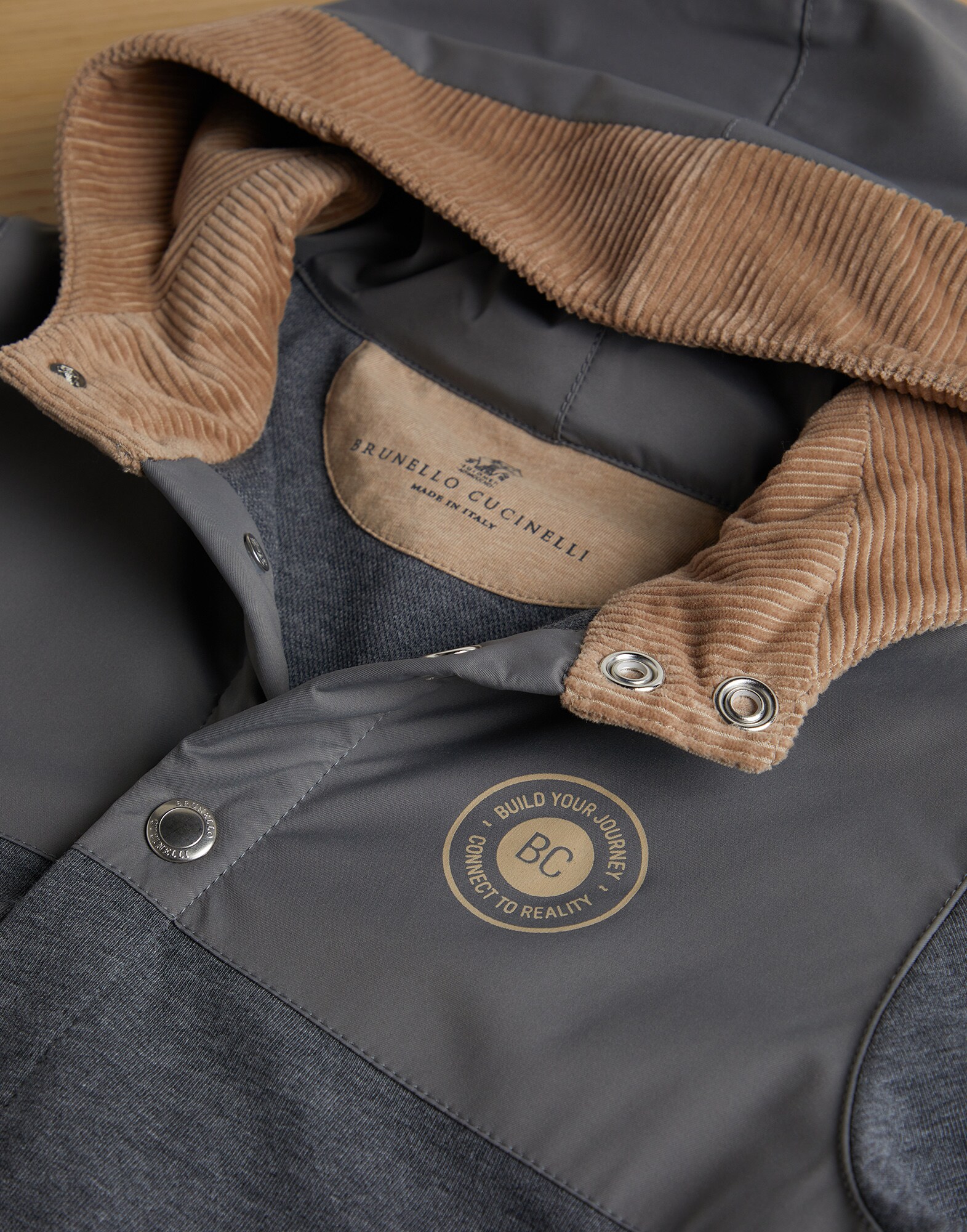 Outerwear Jacket - Detail view
