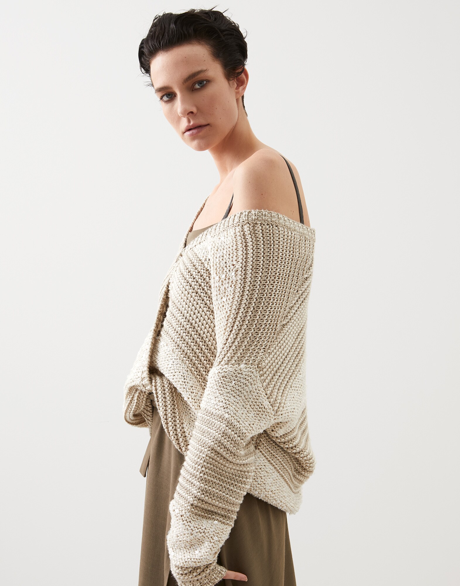 Strickjacke - Editorial-Ansicht