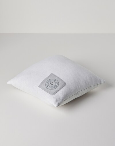 Одеяла и подушки - Вид спереди