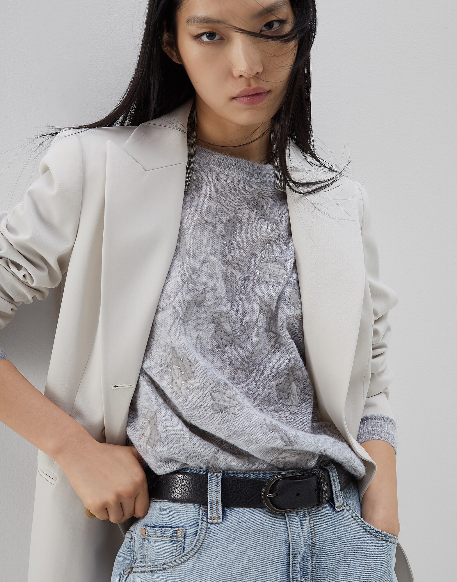 Blazer with monili