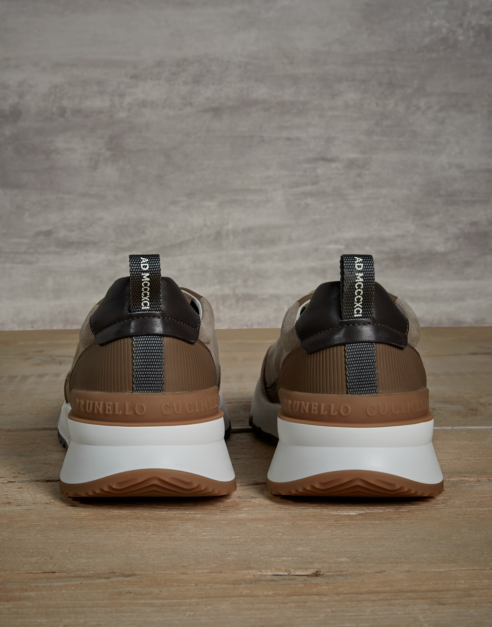 Runners - Back view