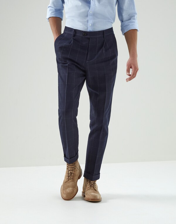 Leisure fit trousers with pleats Blue Man - Brunello Cucinelli 