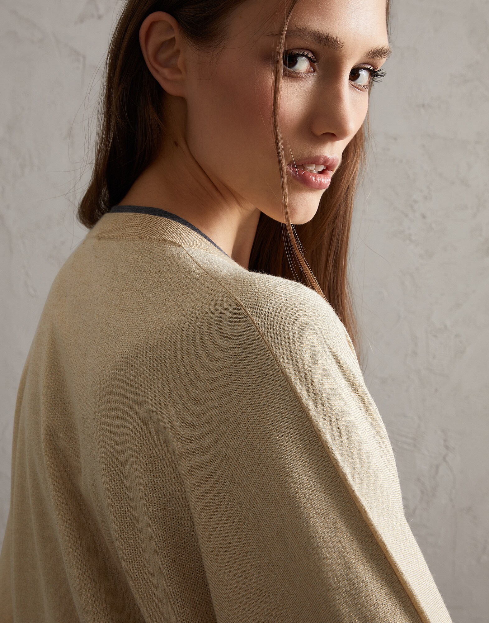 Crewneck - Detail view
