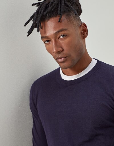 Crewneck - Detail view