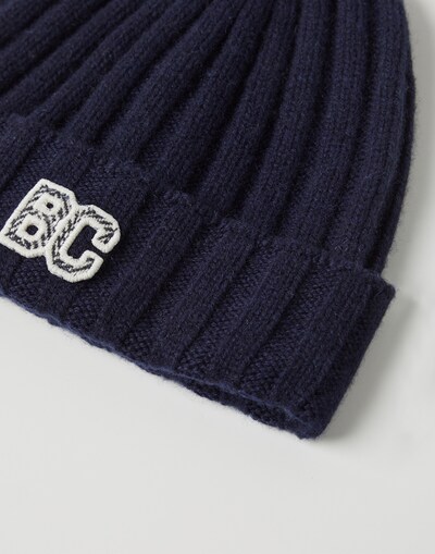 Hats - Detail view