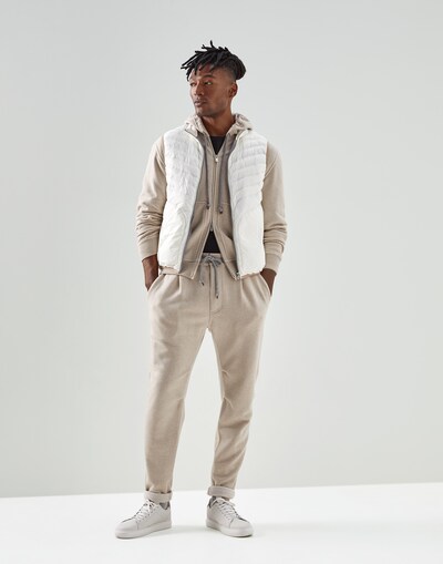 Long Sleeve T-Shirt - Full look