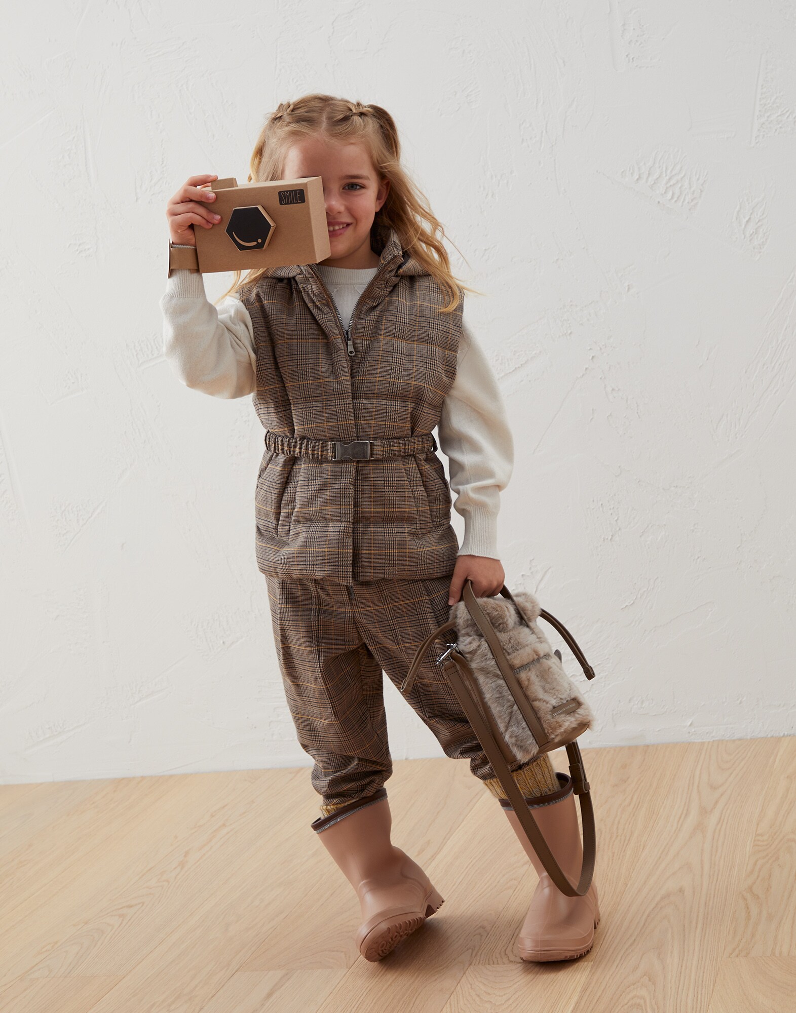 212FOUTFIT32 image number 0
