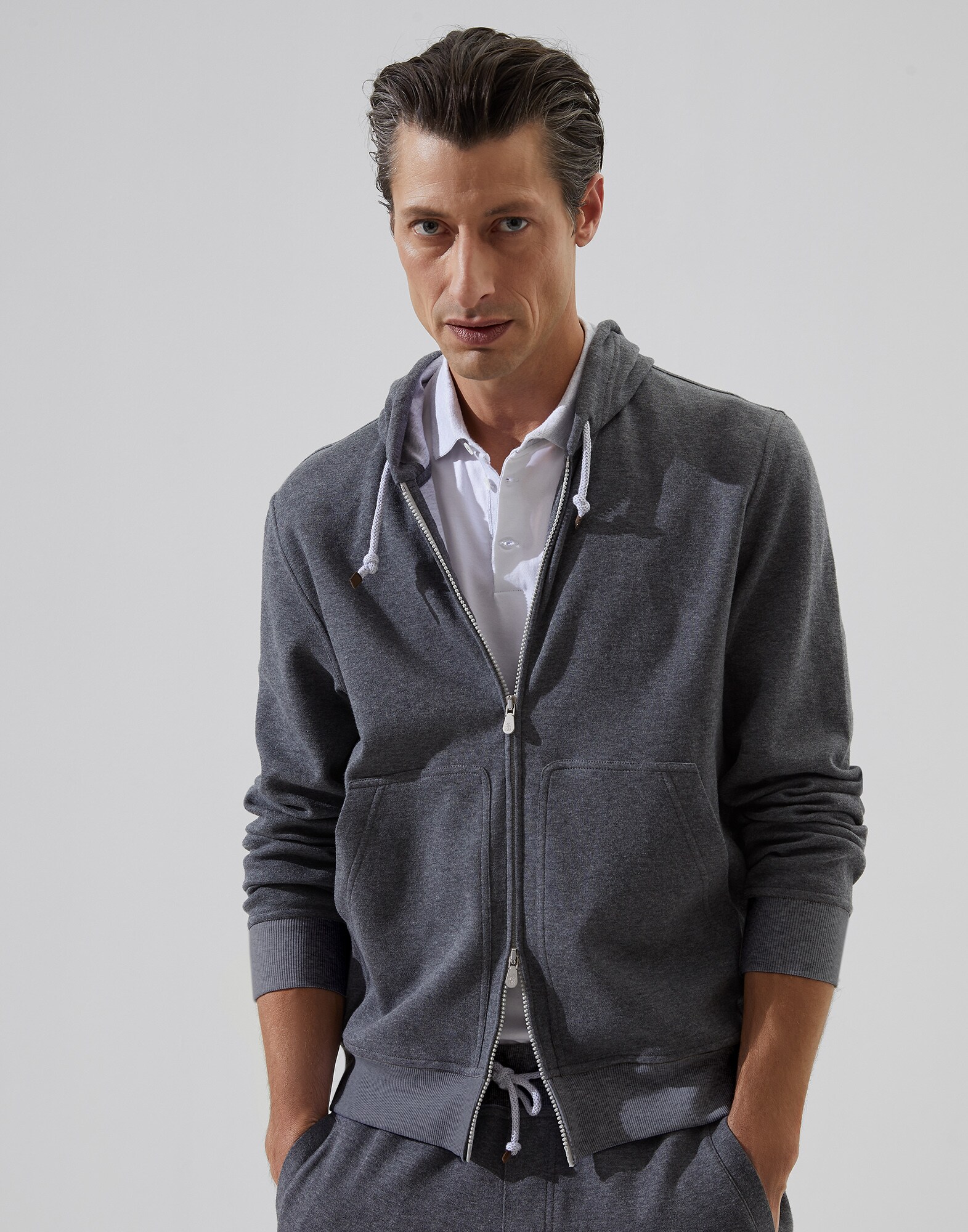 Sweatshirt - Front