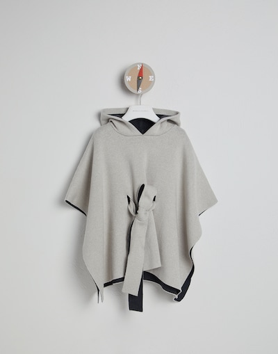 Poncho - Front view