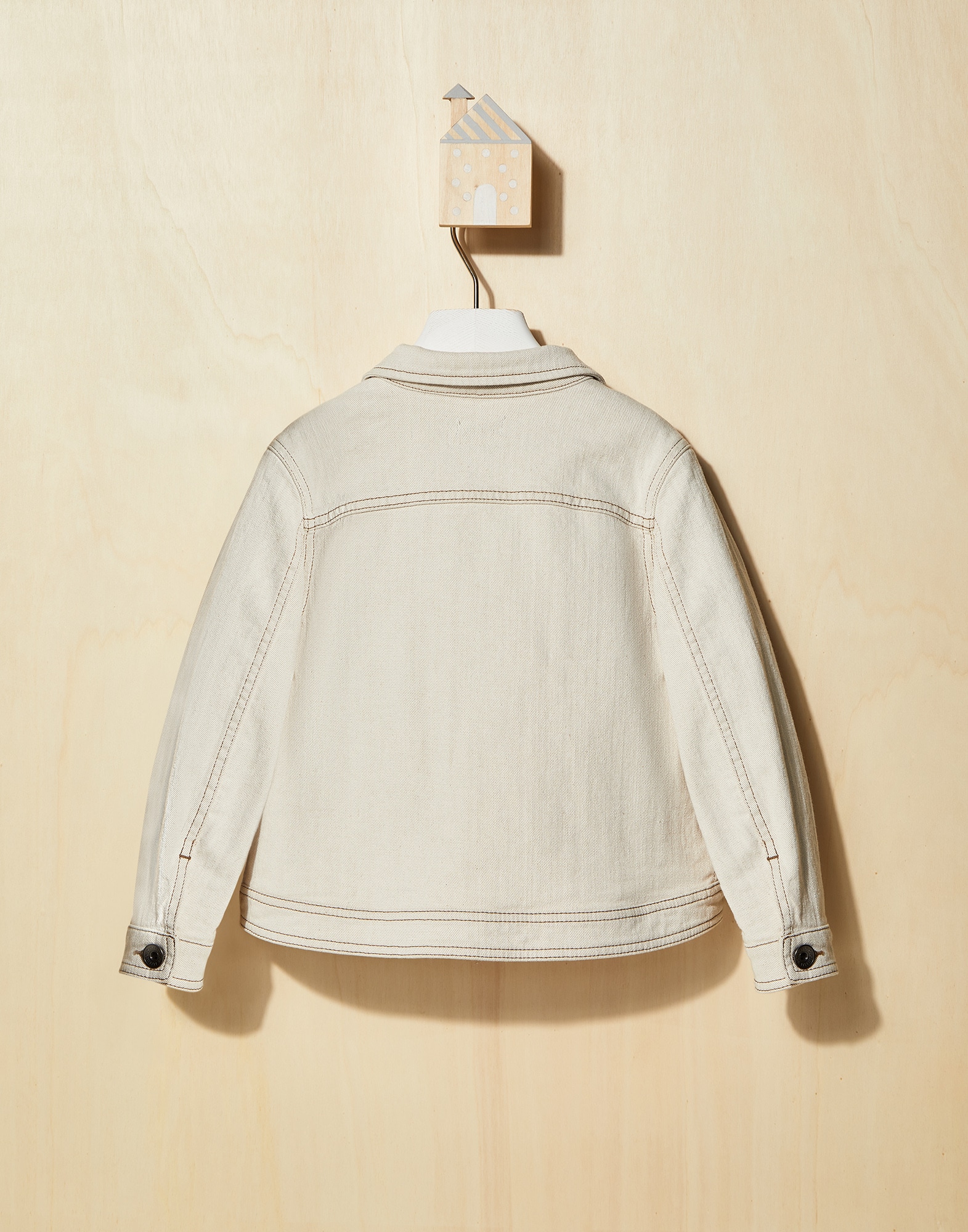 Vêtements Outerwear - Vue arrière