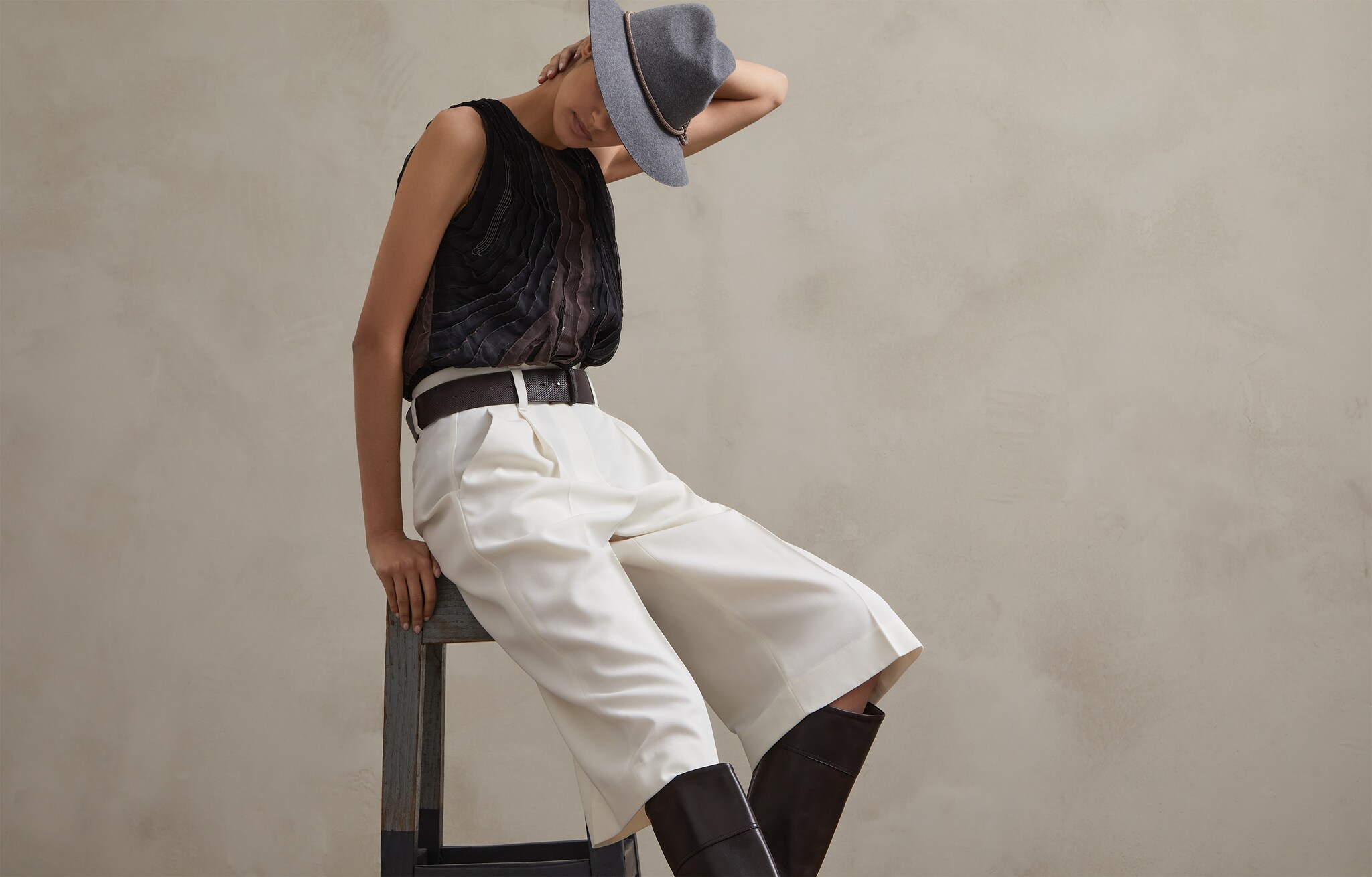 Bermuda Shorts - Horizontal