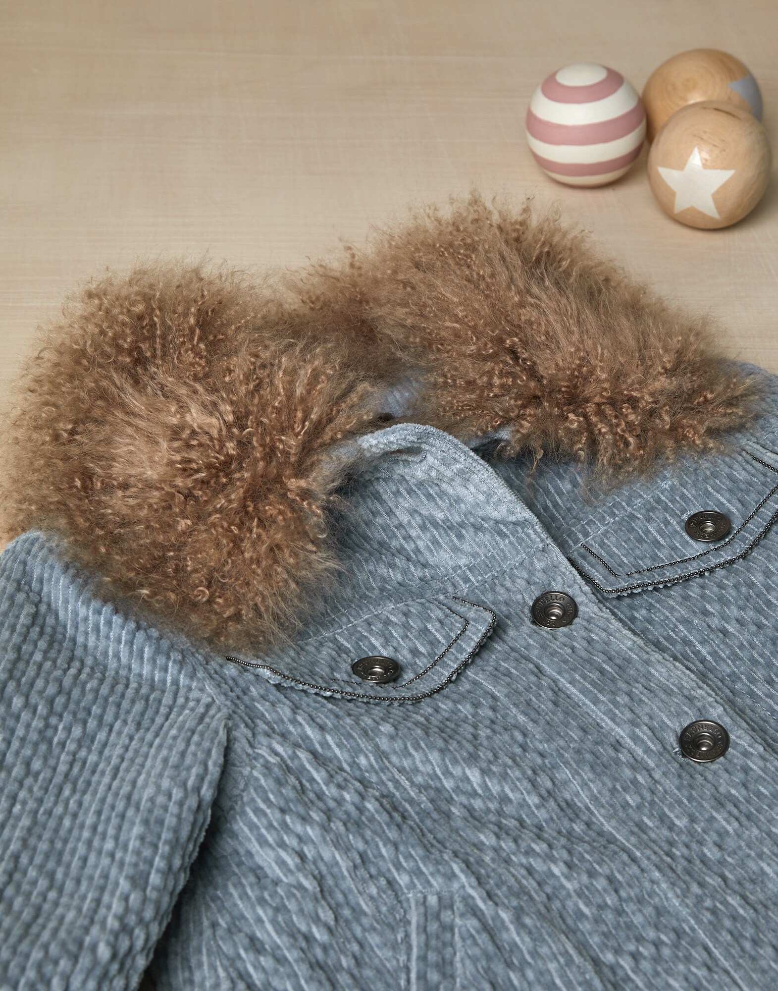 Outerwear Jacket - Detail