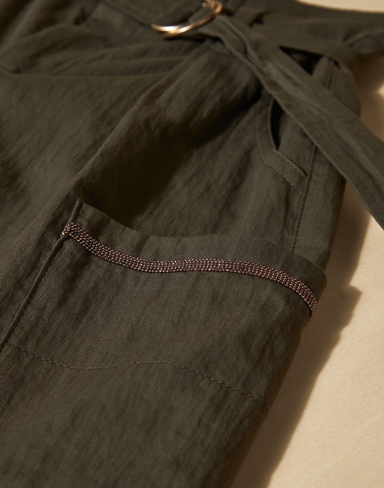 Pants - Detail view