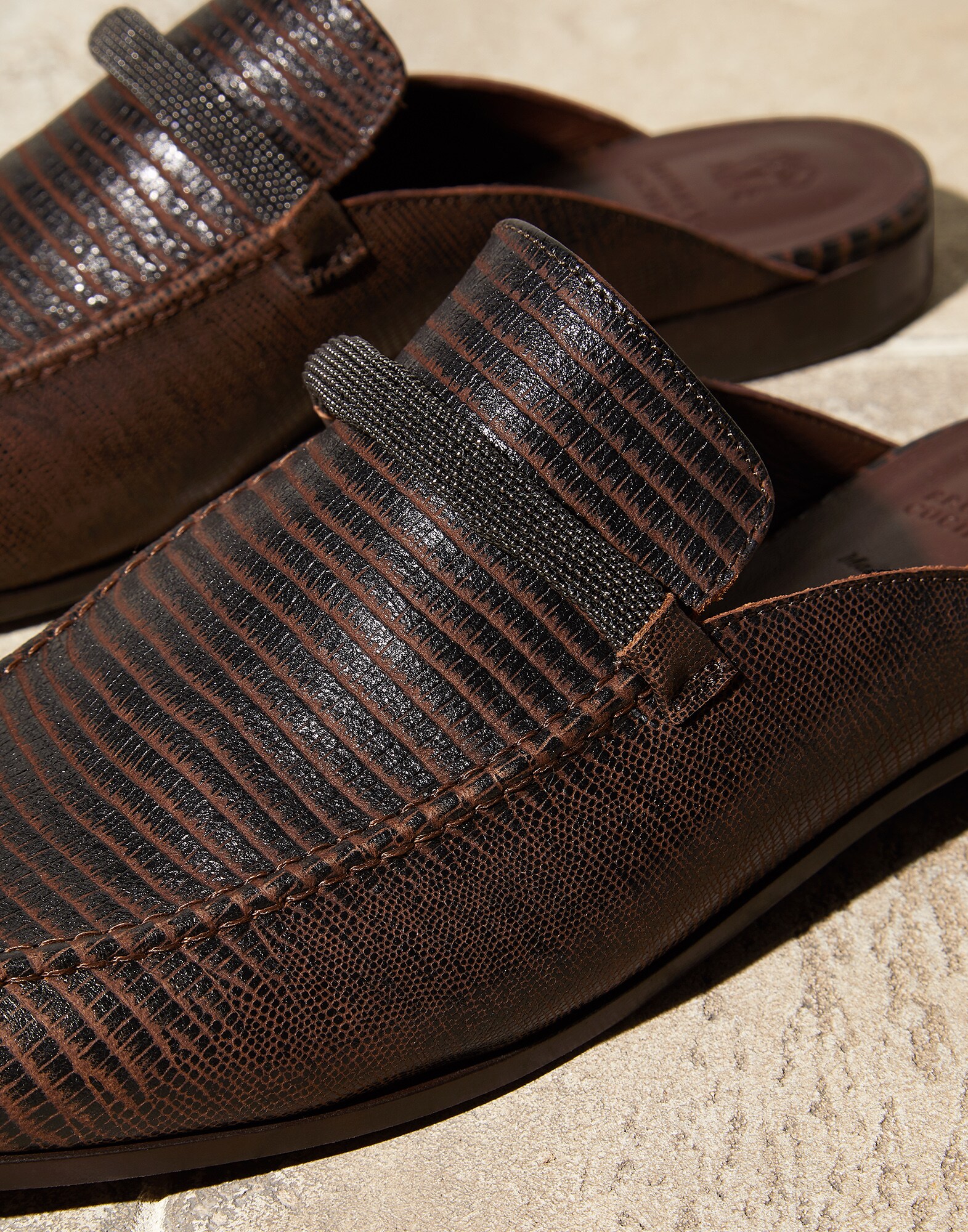 Mules - Detail