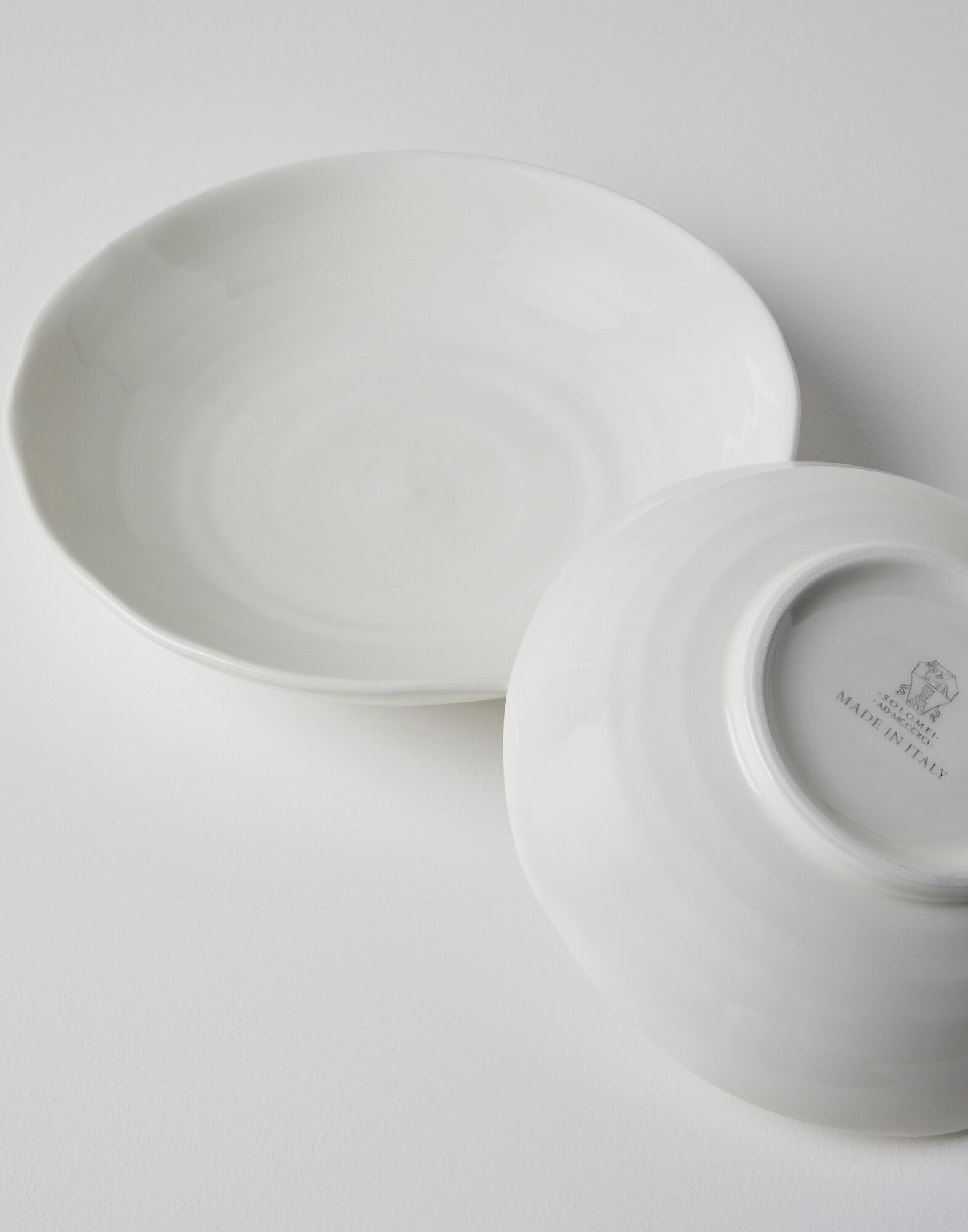 Dinnerware - Detail view
