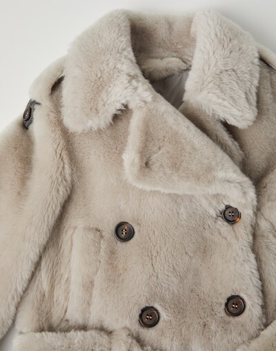 Leather - Detail view