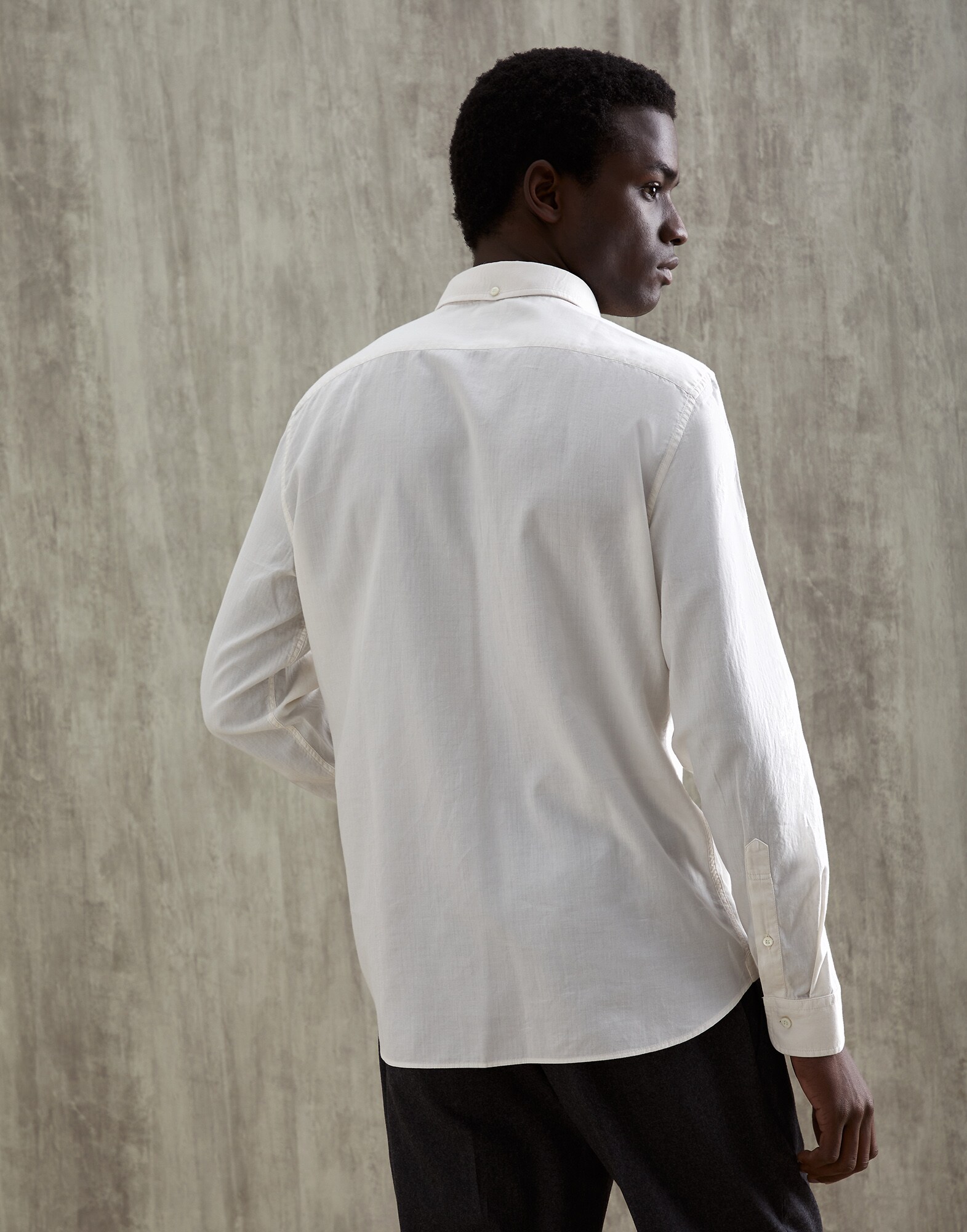 Leisure - Back view