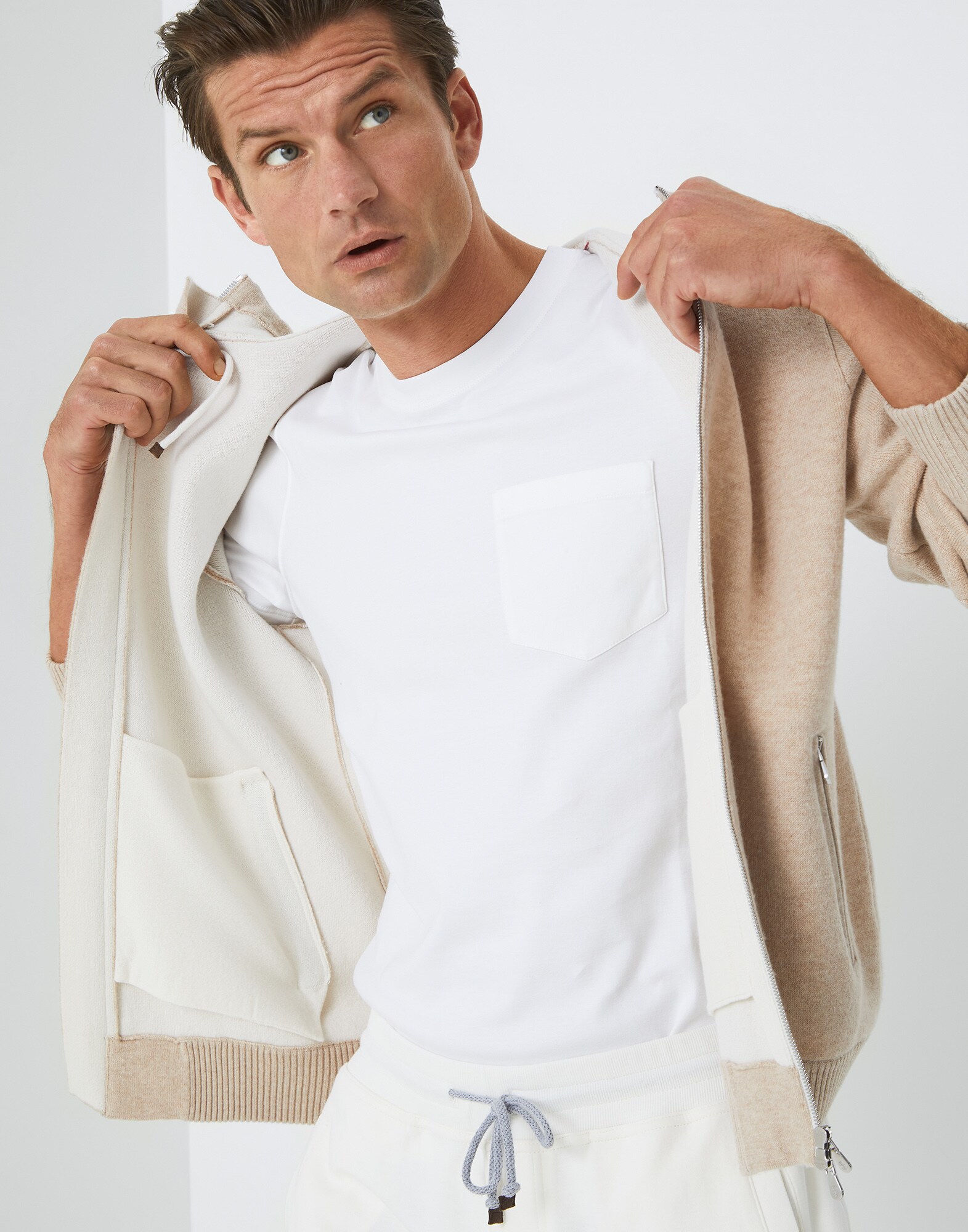 Camiseta de Manga Corta - Editorial