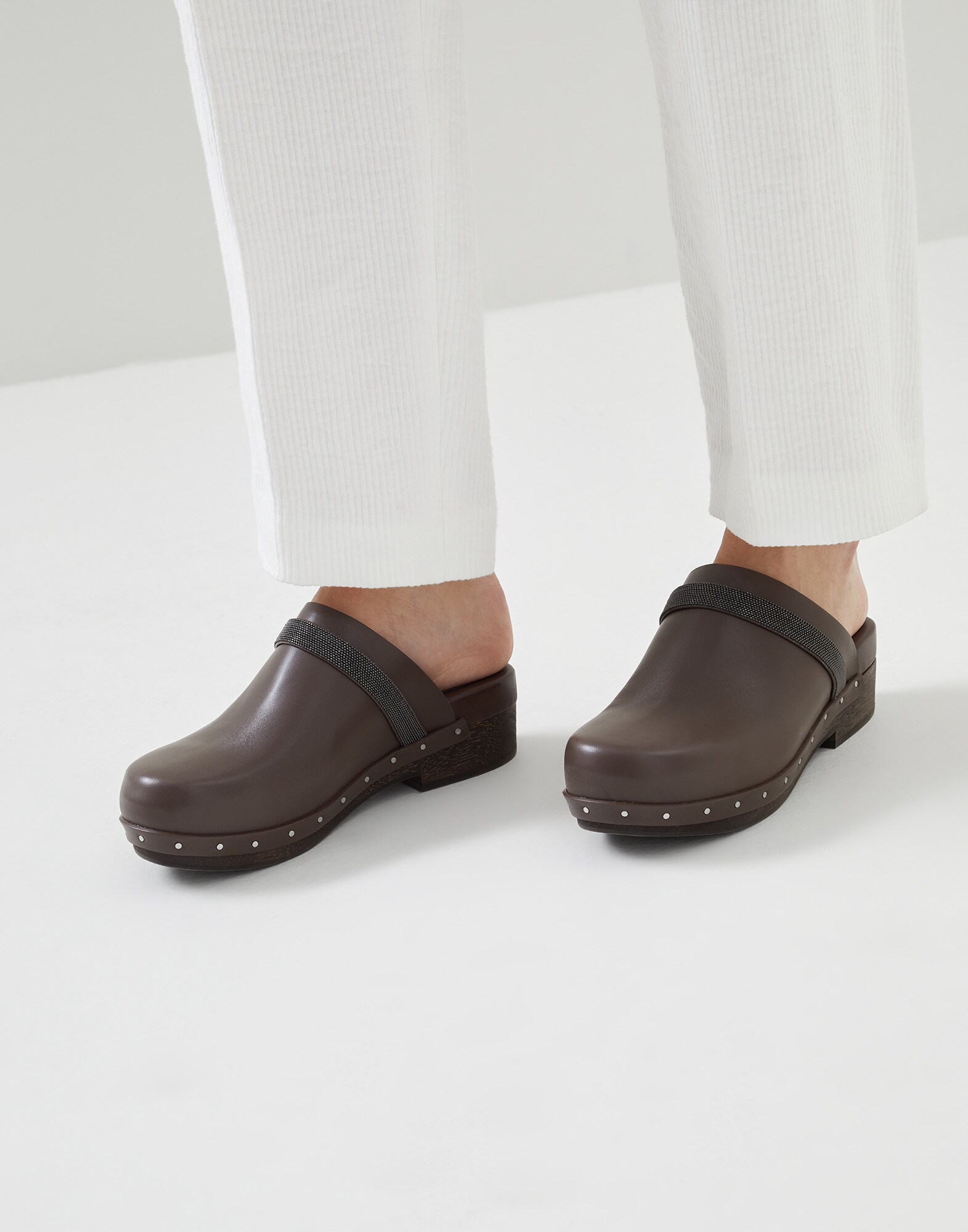 Mules - Editorial view