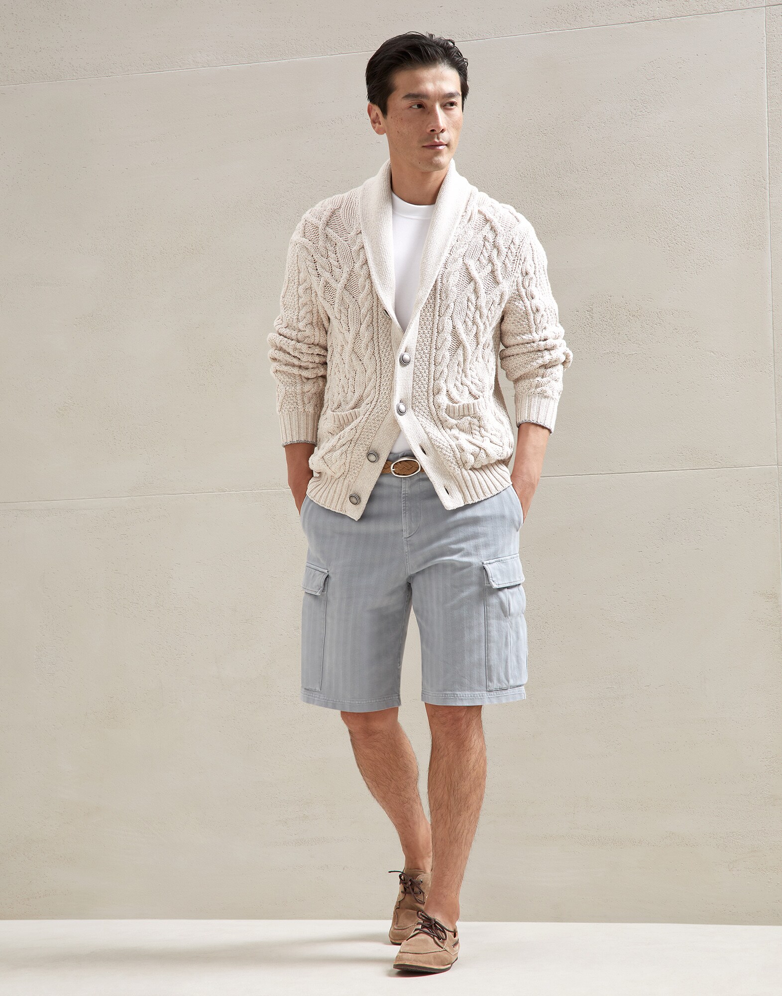 Bermuda Shorts - Full look