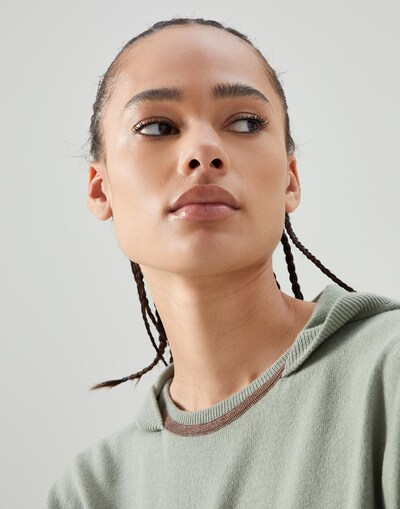 Hooded Sweater - Detail view