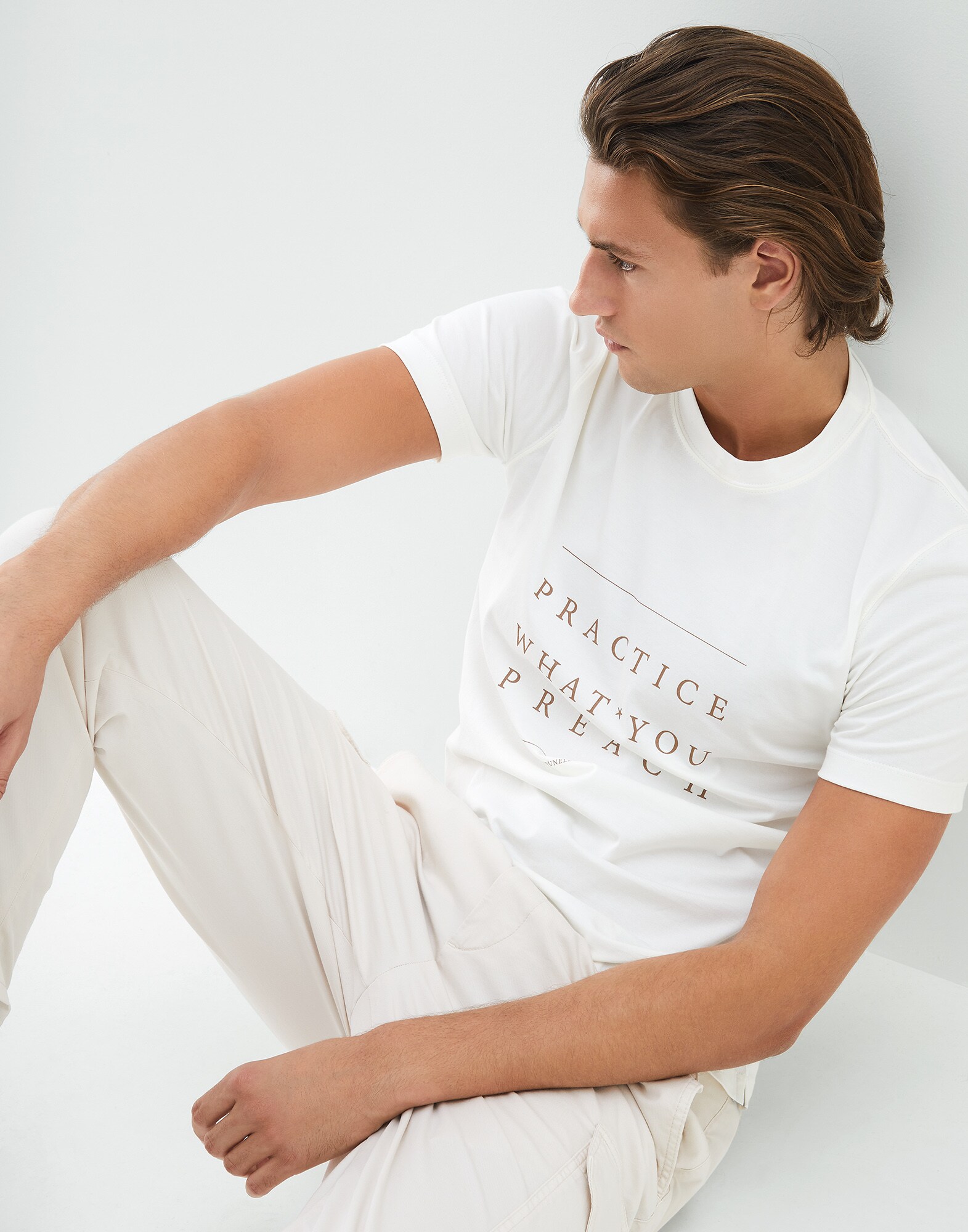 Short Sleeve T-Shirt Off-White Man 4 - Brunello Cucinelli