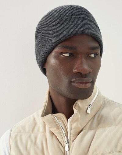 Beanies - Editorial view