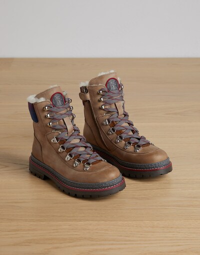 Boots - Front view