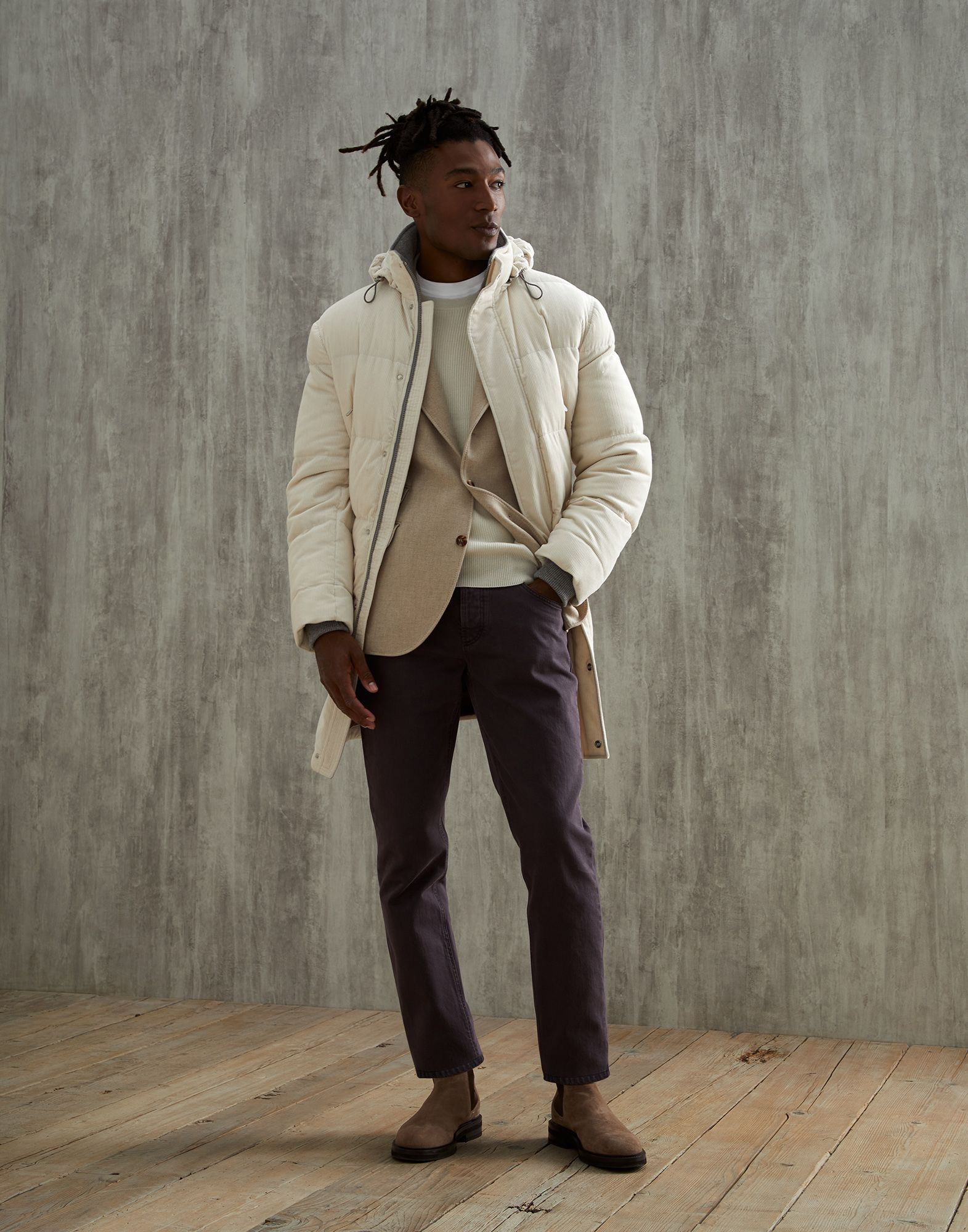 212MOUTFIT89 image number 0