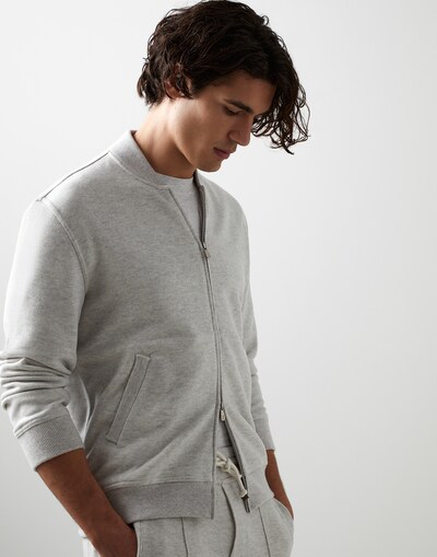 Sweatshirt - Front view