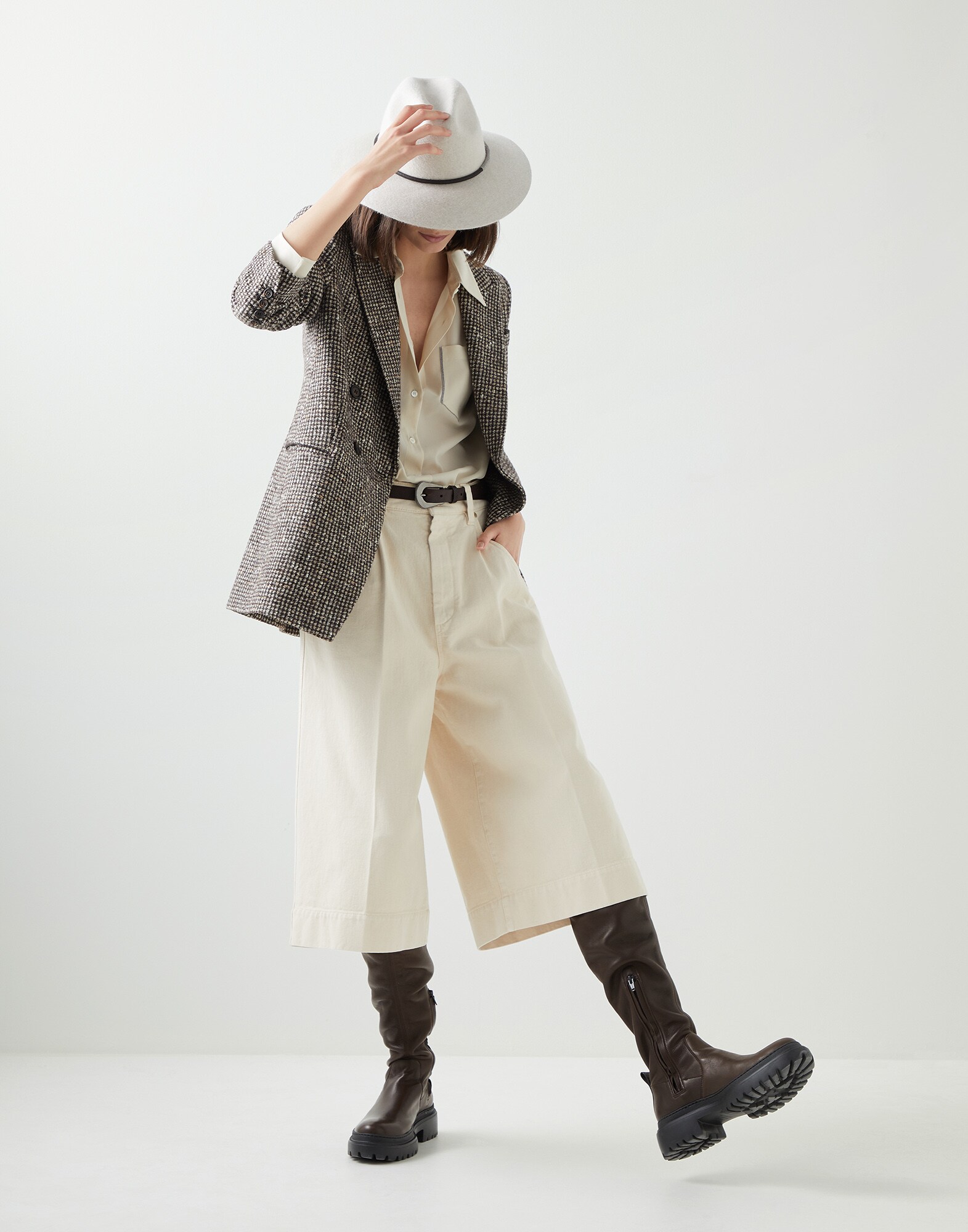 Bermuda & Shorts - Full look