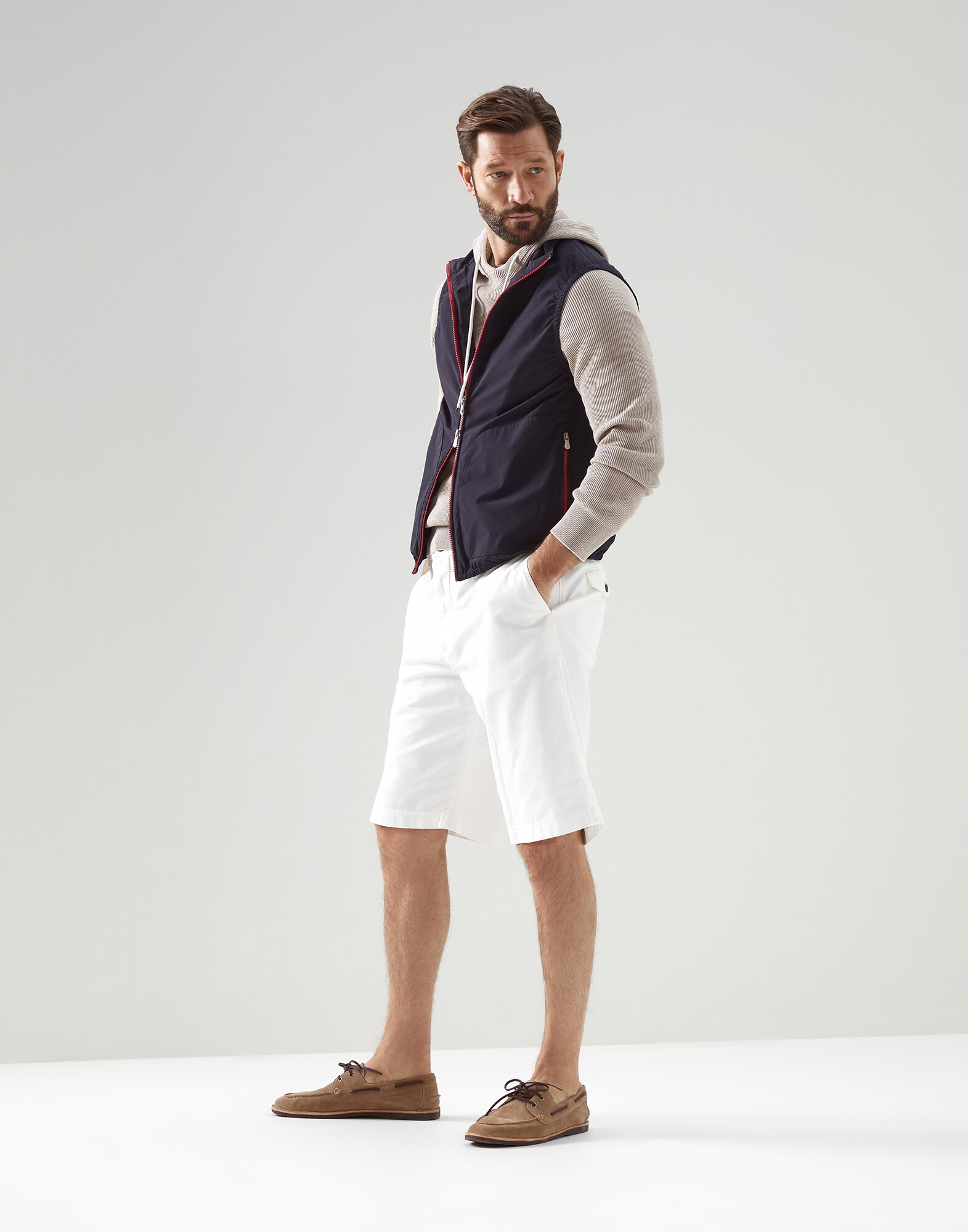 Short Sleeve T-Shirt - Full look