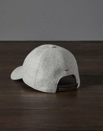 Hats & Caps - Detail view
