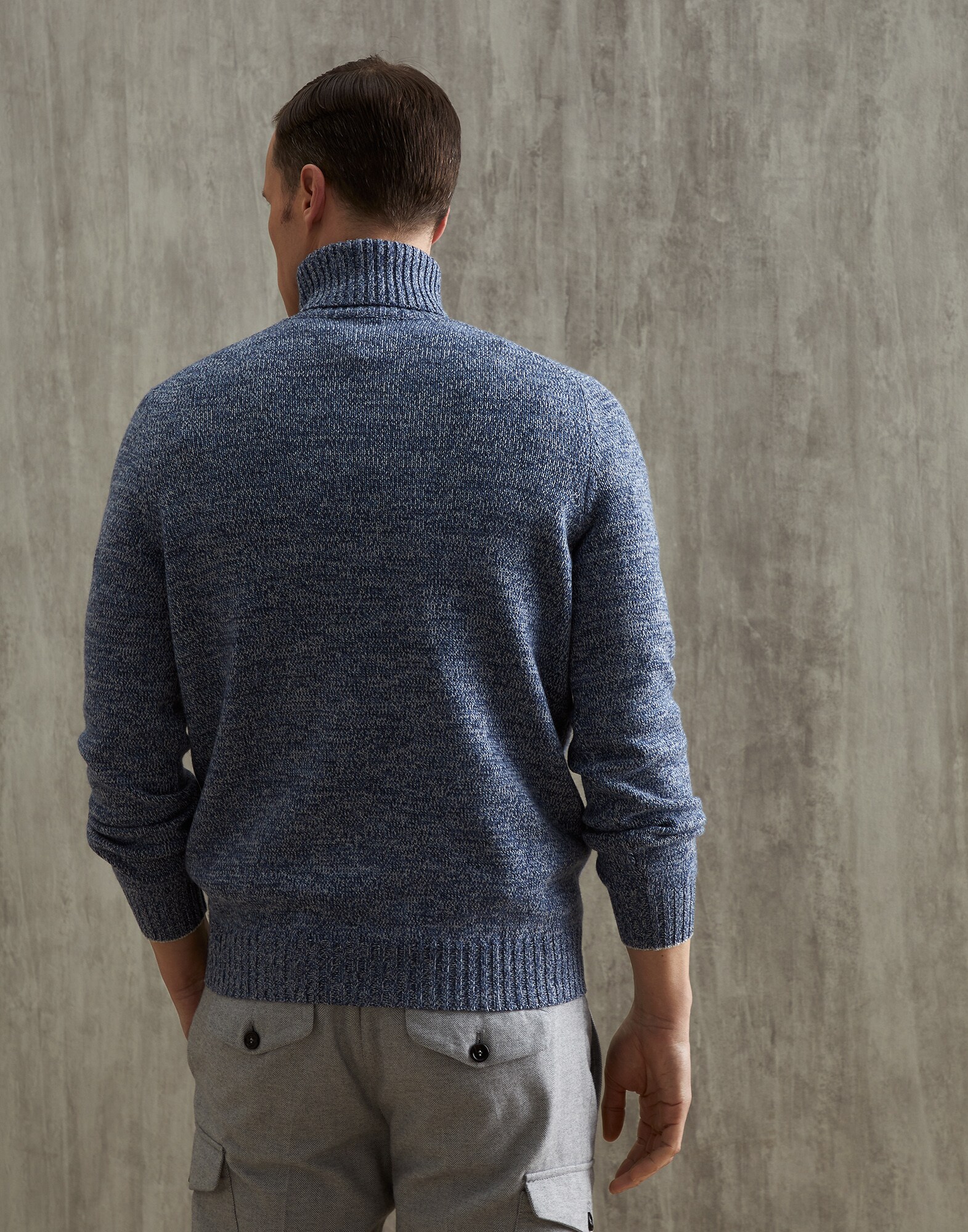 Turtleneck - Back view
