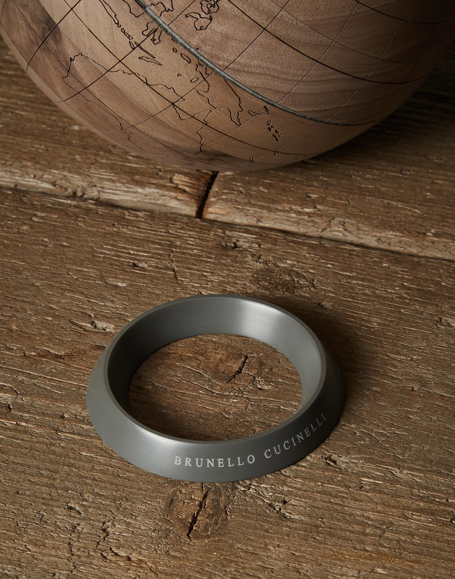 Décor Set Walnuss Lifestyle 2 - Brunello Cucinelli