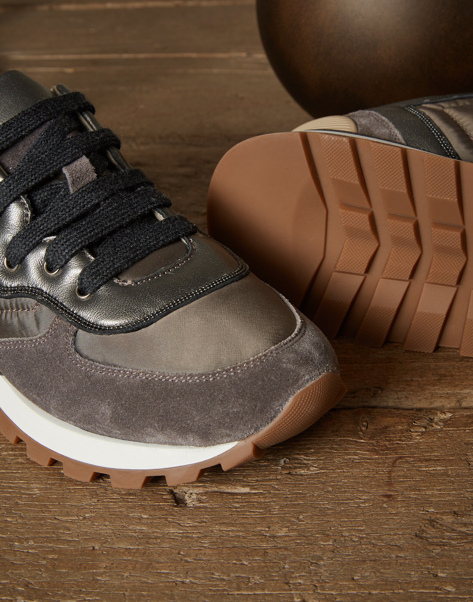 Sneakers - Detail