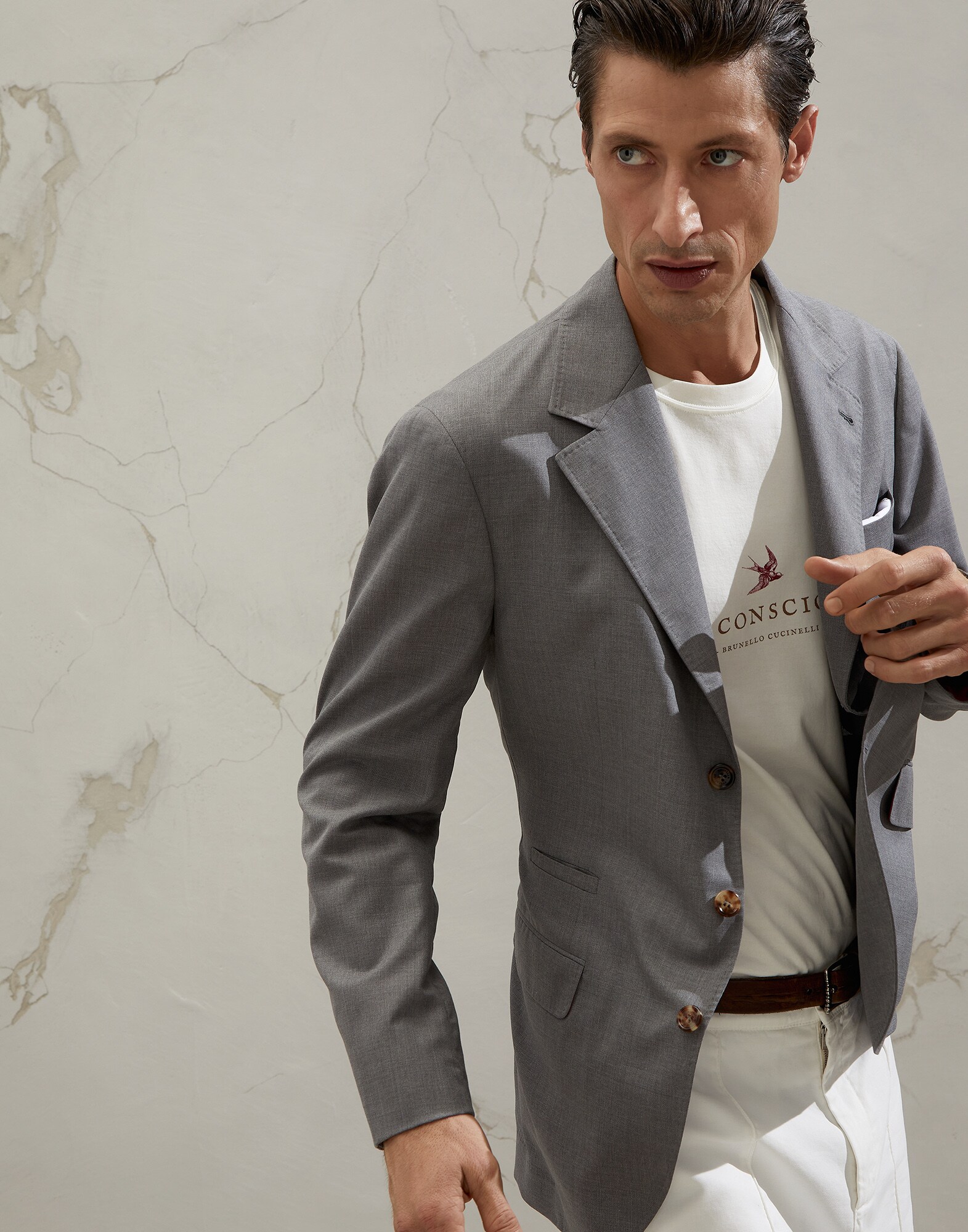 Single Breasted Blazer - Editorial view