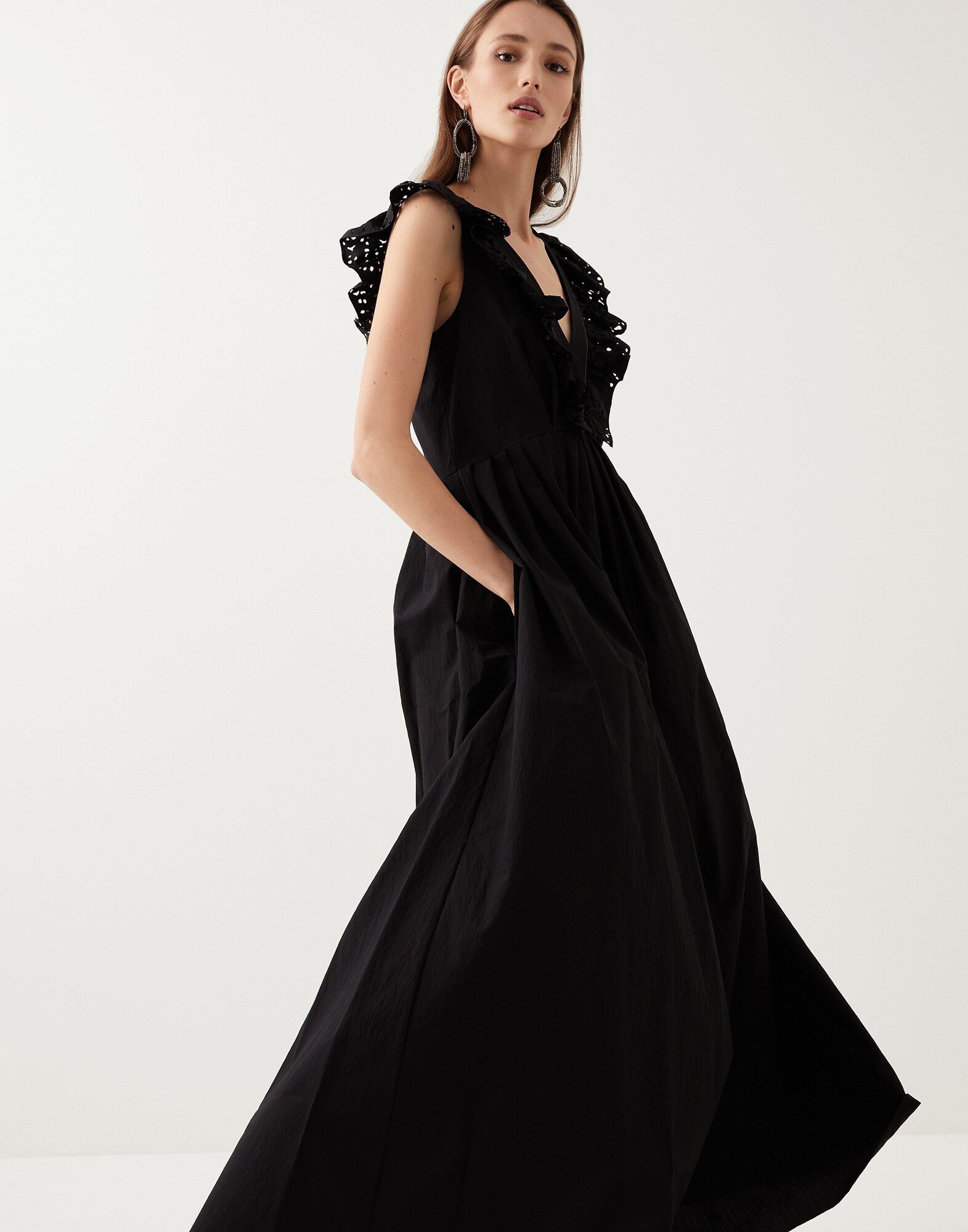 Robe de Soirée - Vue éditoriale